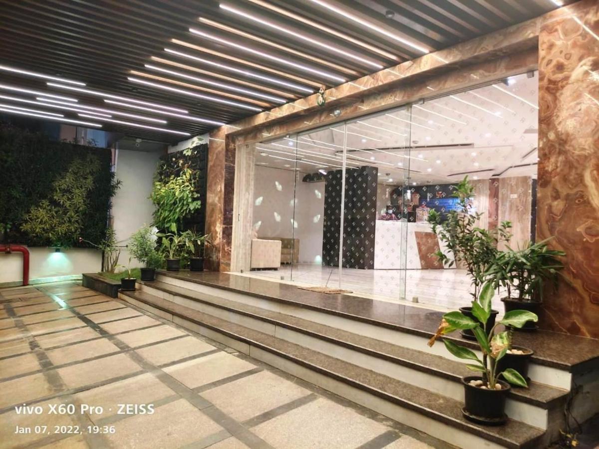 M Grand Bed & Breakfast Chennai