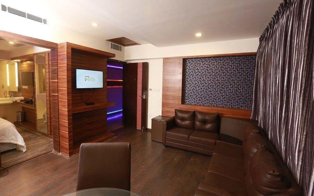 Bed & Breakfast M Grand Chennai